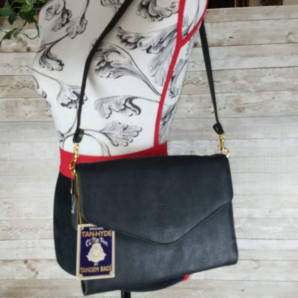 Tandem bags Handbags - NWT, Tan-Hyde Collection, by Tandem Bags, black. Great For 9- 10" Tablet.